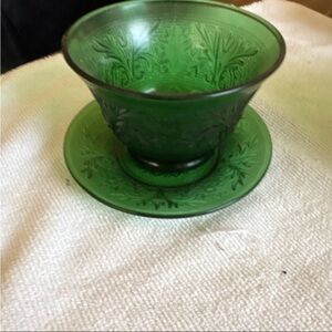 Anchor Hawking forest Green glass, custard, cup, and saucer, 4.5 inches